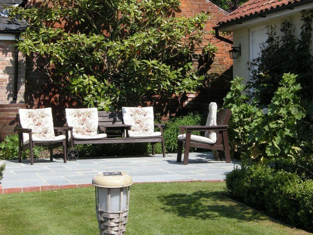 Motts Bed & Breakfast Great Dunmow Eksteriør bilde