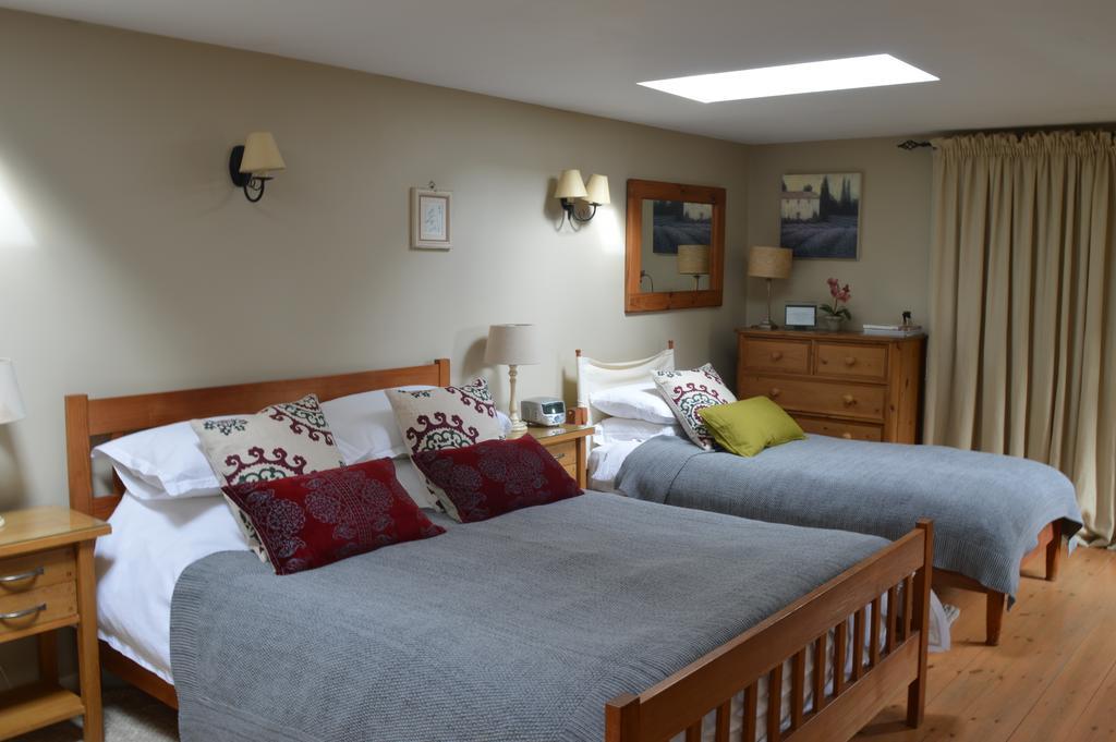 Motts Bed & Breakfast Great Dunmow Eksteriør bilde